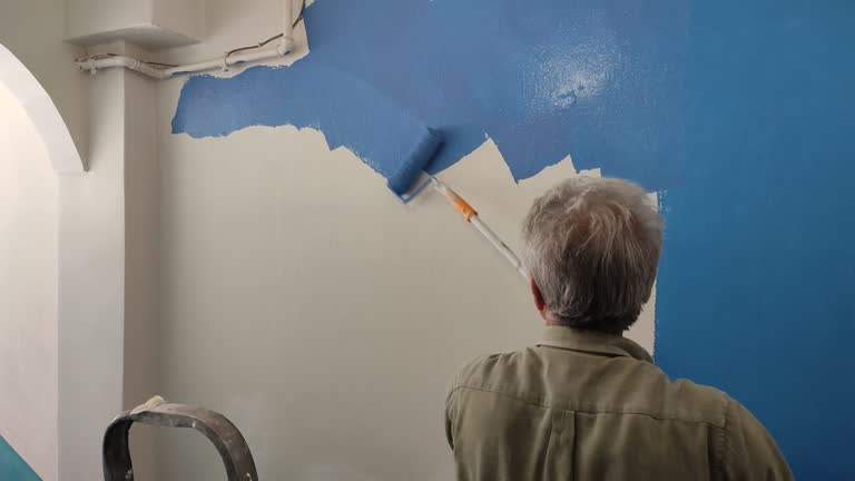 Best Commercial Painting  in Ixonia, WI